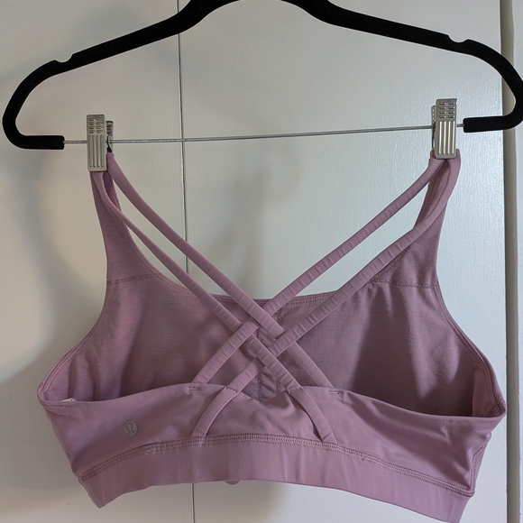 Women's Pink Sports Bra - Picture 3 of 4